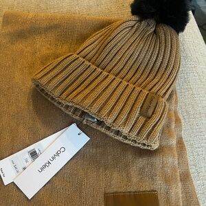 Calvin Klein Brown Ribbed Knit Accessory